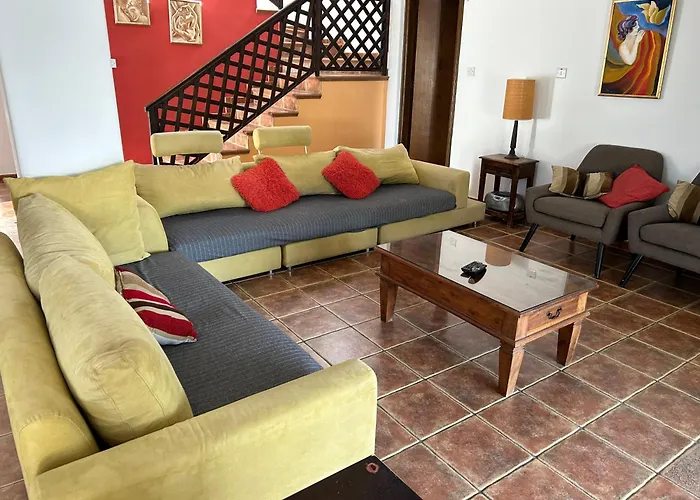 Banana Sunset فيلة